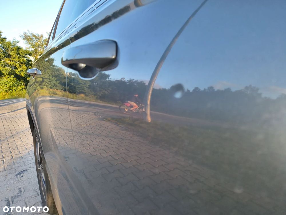 Skoda Karoq 1.5 TSI ACT 4x2 Style DSG - 4