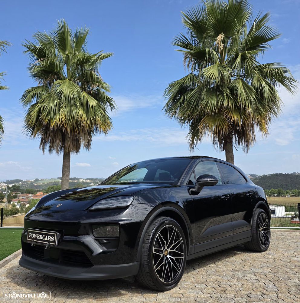 Porsche Macan Electric 4 - 9