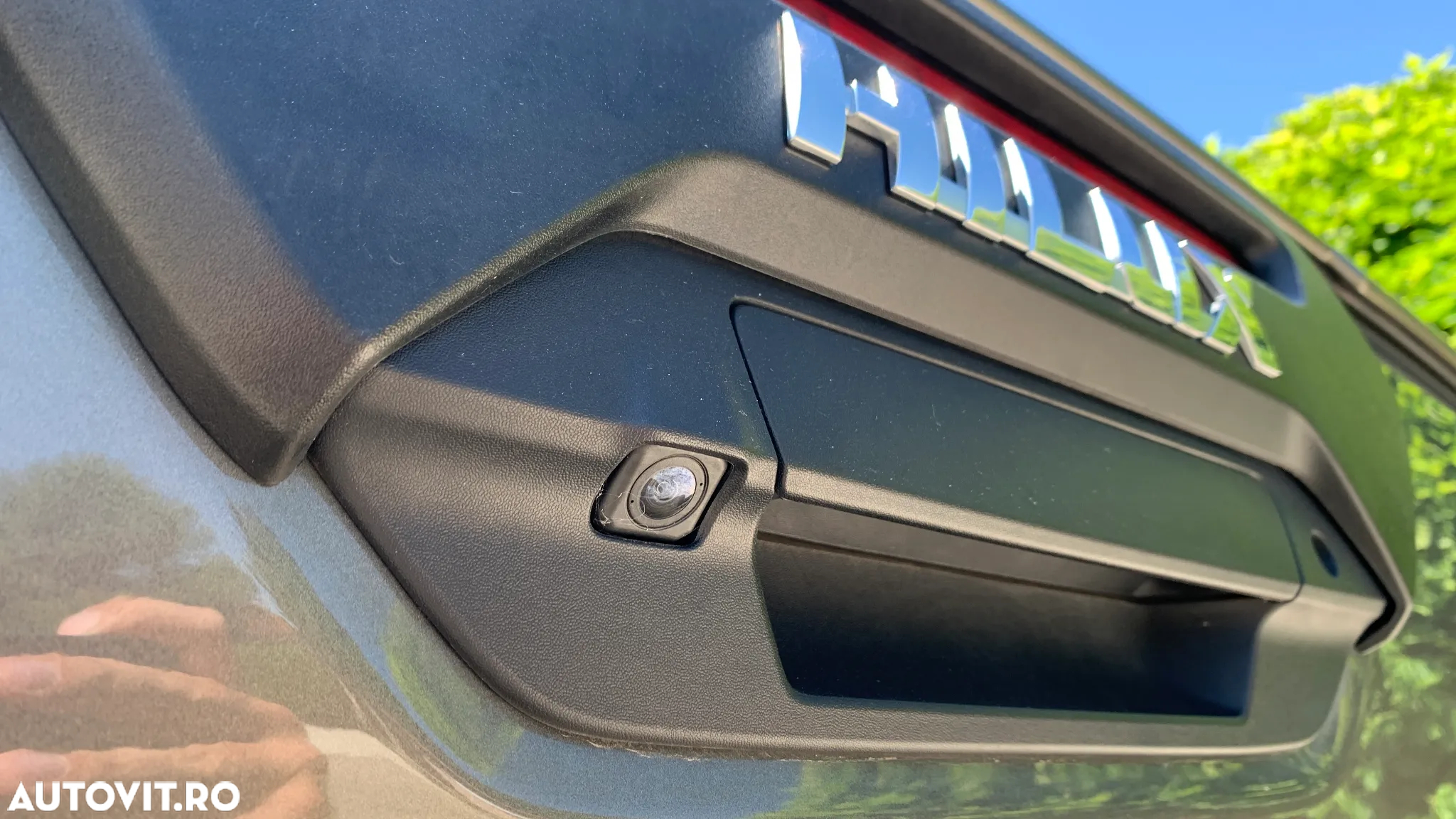 Toyota Hilux - 13