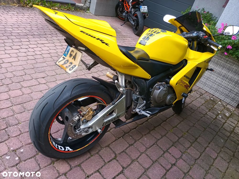 Honda CBR - 6