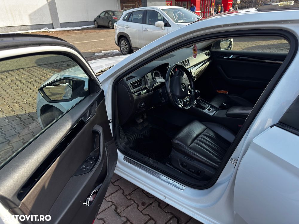Skoda Superb 2.0 TDI DSG Laurin & Klement - 19