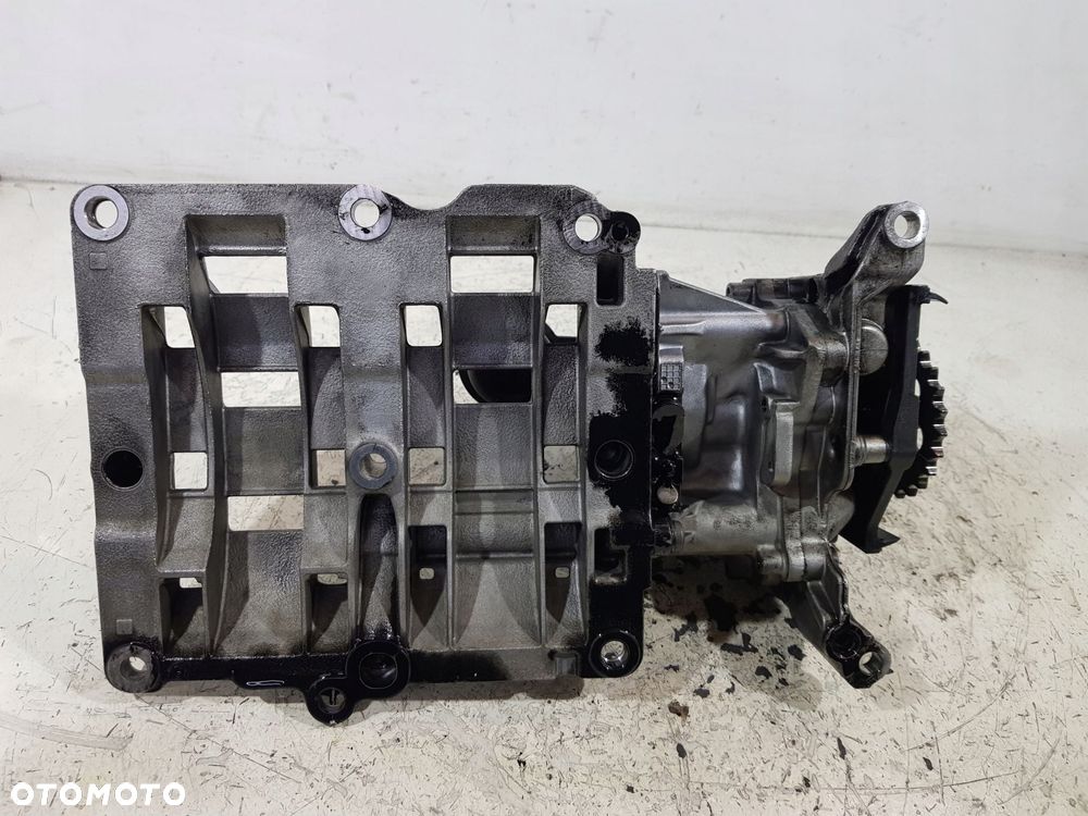 pompa oleju olejowa 7810823 bmw e90 e91 f10 f20 f30 2.0d n47d20c - 7