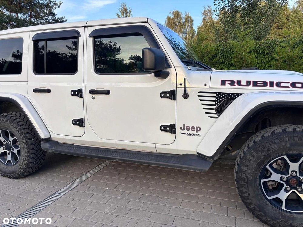 Jeep Wrangler - 1