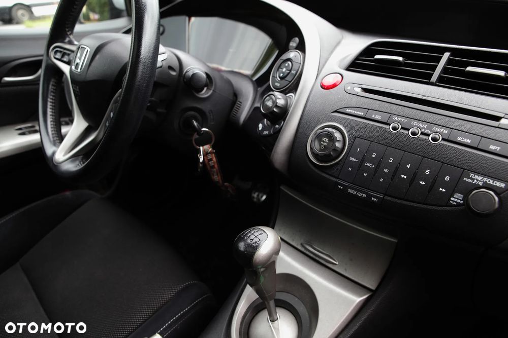 Honda Civic 1.8i-VTEC Type S - 9