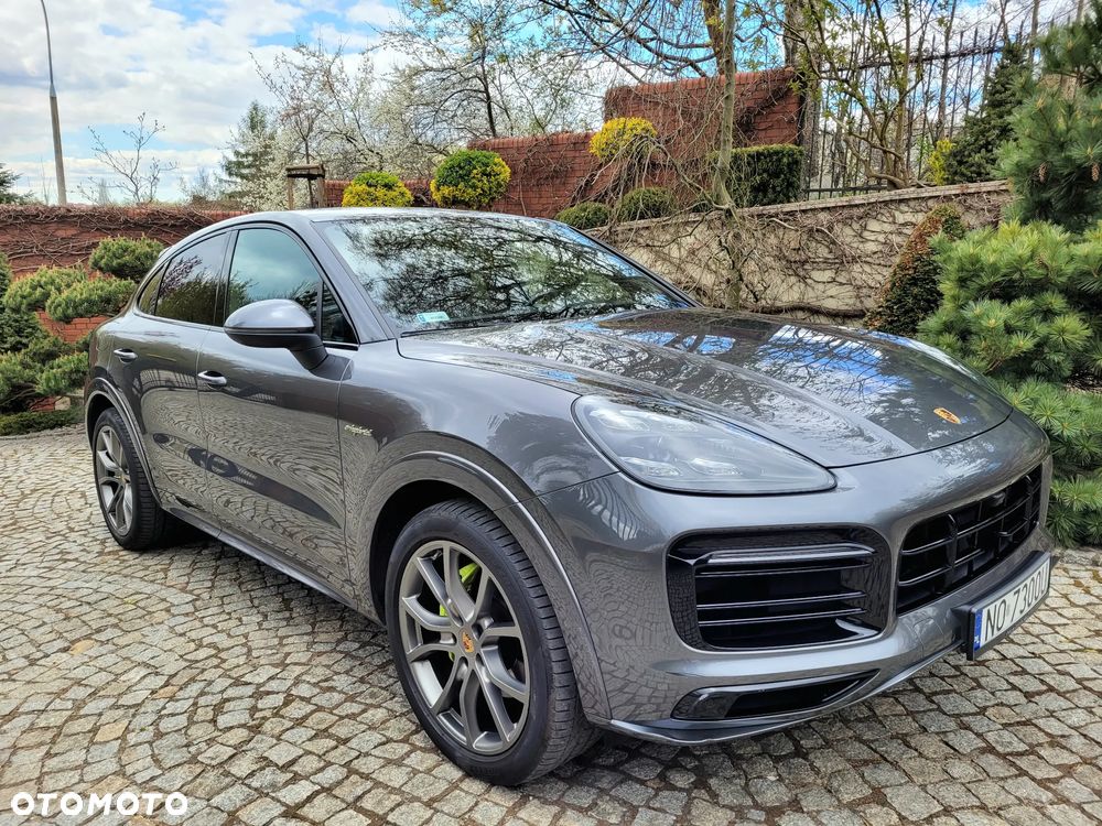 Porsche Cayenne E-Hybrid - 4