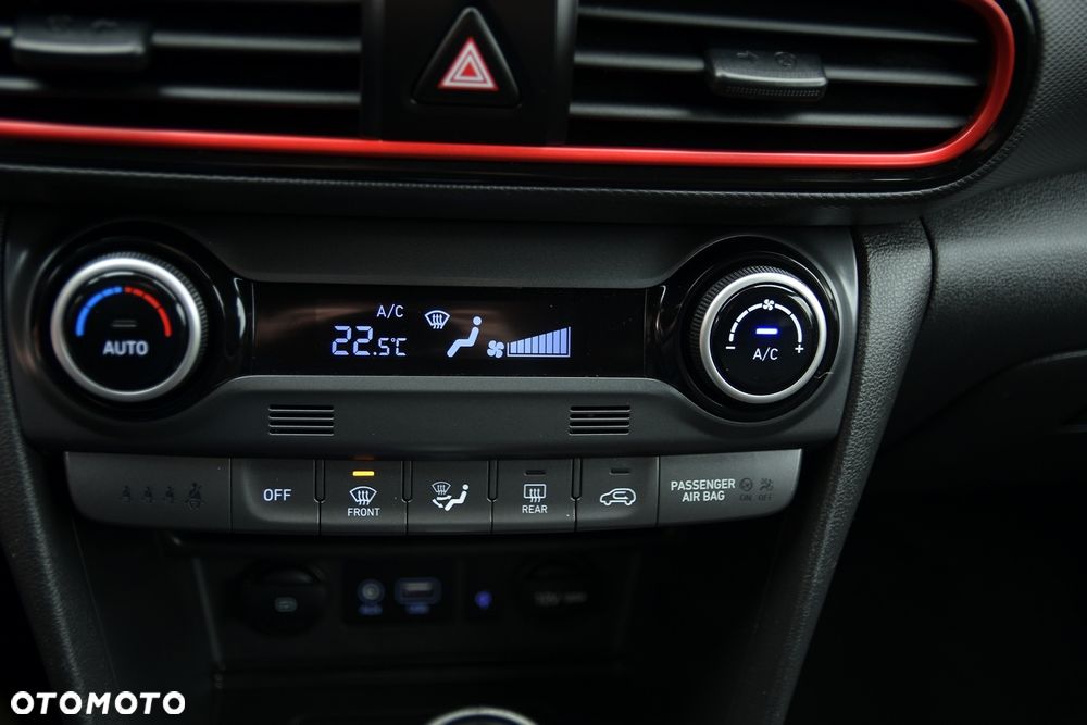 Hyundai Kona 1.6 T-GDI DCT 4WD Style - 33