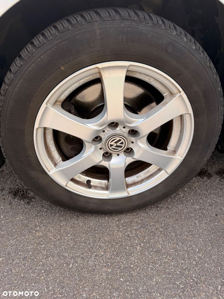 Volkswagen Passat 2.0 TDI Comfortline DSG - 8