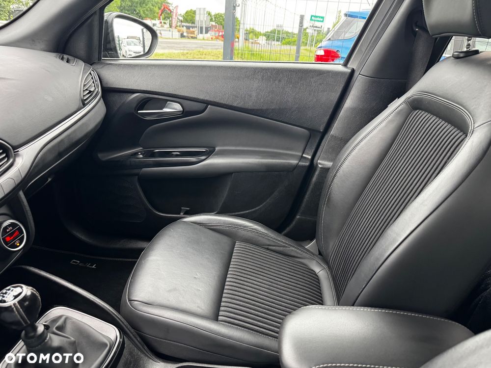 Fiat Tipo 1.4 T-Jet S-Design - 29