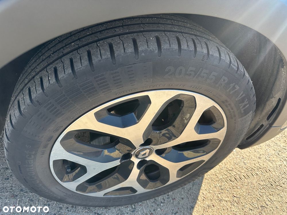 Renault Captur 1.2 Energy TCe Night&Day EDC - 11