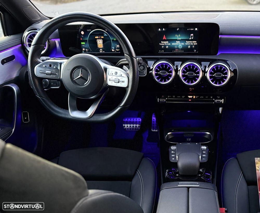 Mercedes-Benz A 250 e AMG Line - 5