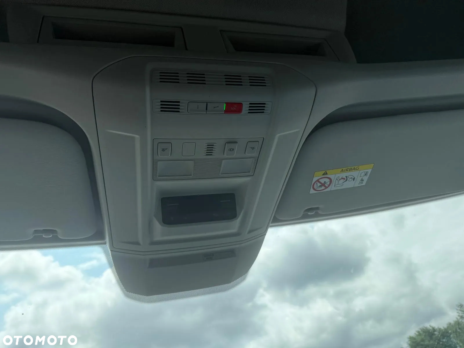 Volkswagen Crafter - 24