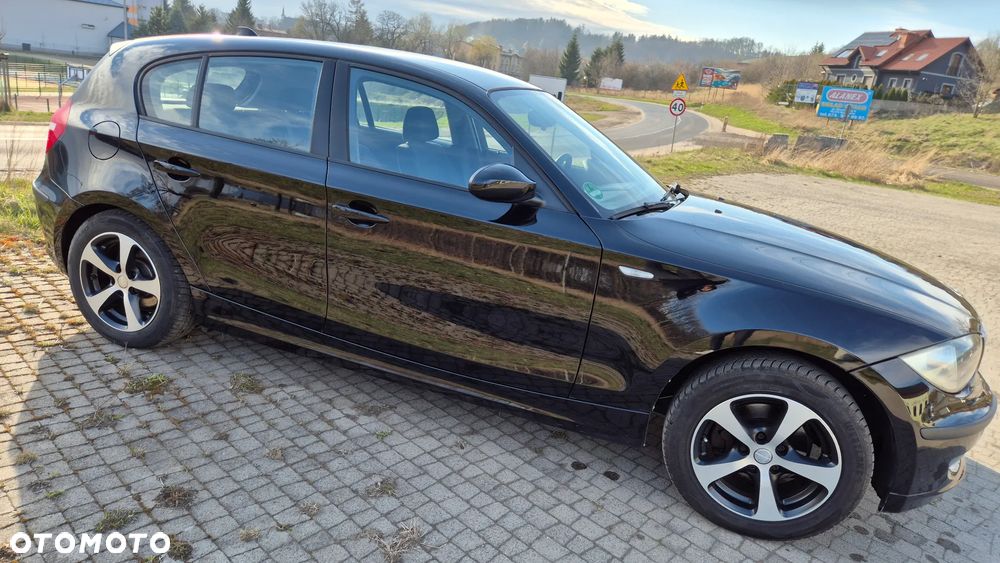BMW Seria 1 116i - 8