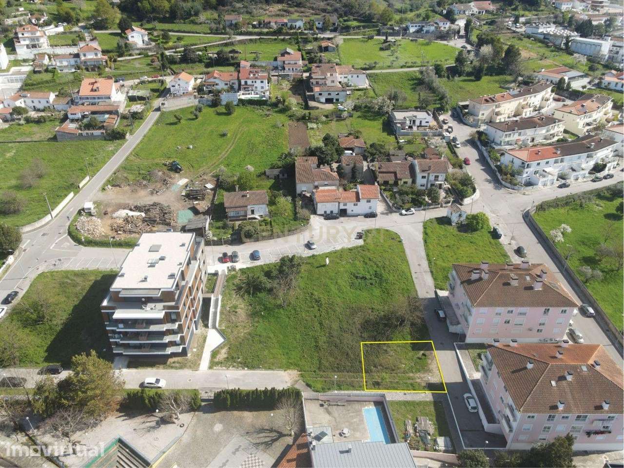 Lote de terreno urbano destinado á construção de prédio - Lousã - Grande imagem: 5/9