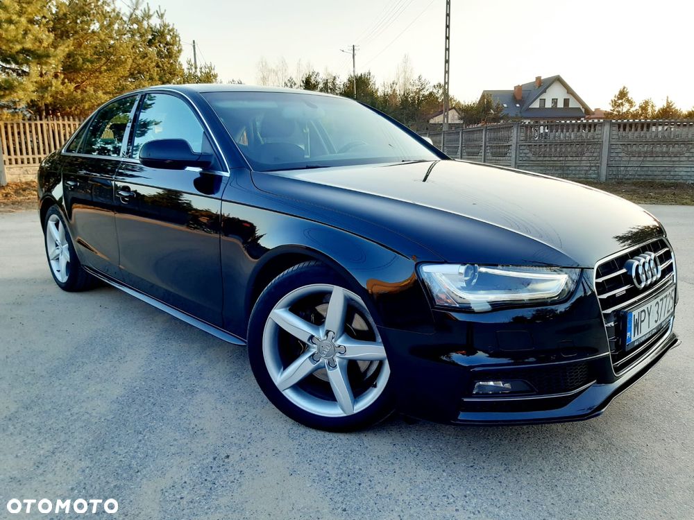 Audi A4 Limousine - 1