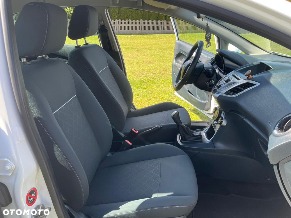 Ford Fiesta 1.25 Champions Edition - 19