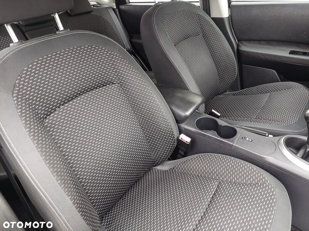 Nissan Qashqai - 34