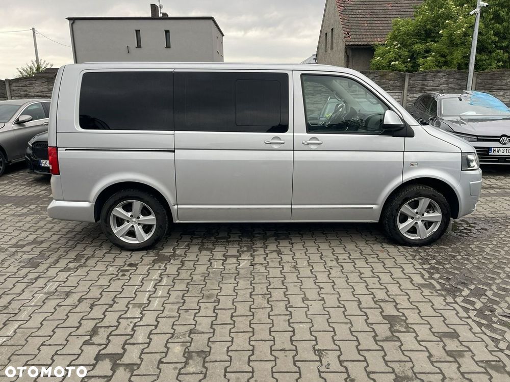 Volkswagen Multivan - 7