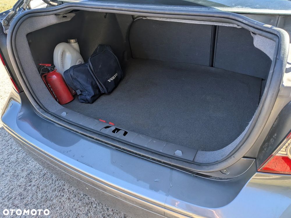 Volvo S40 1.6D Momentum - 18