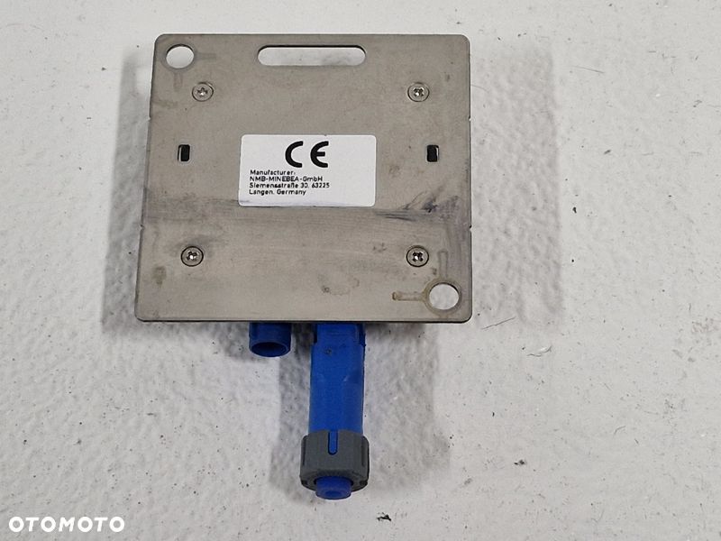 RENAULT TWINGO III 3 WZMACNIACZ ANTENY ANTENOWY 259758373R - 3