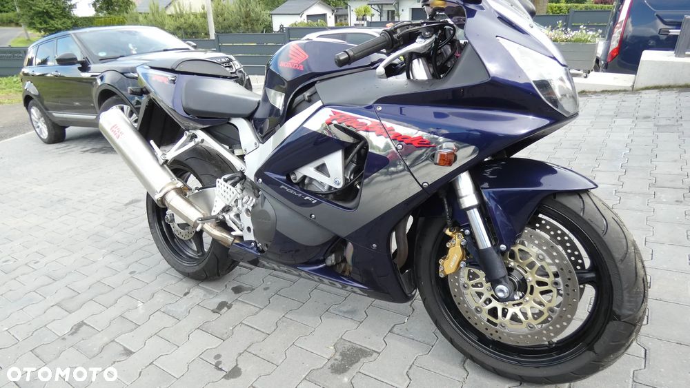 Honda CBR - 2
