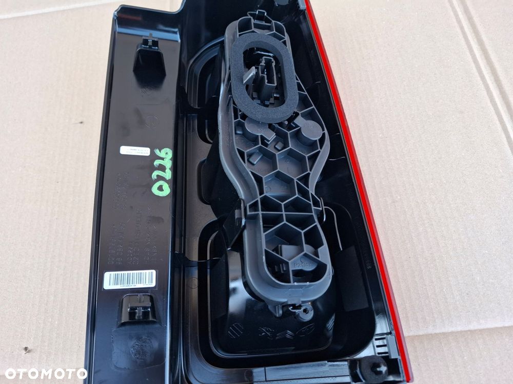 lampa tył jumpy expert proace iii oryginał super stan - 9