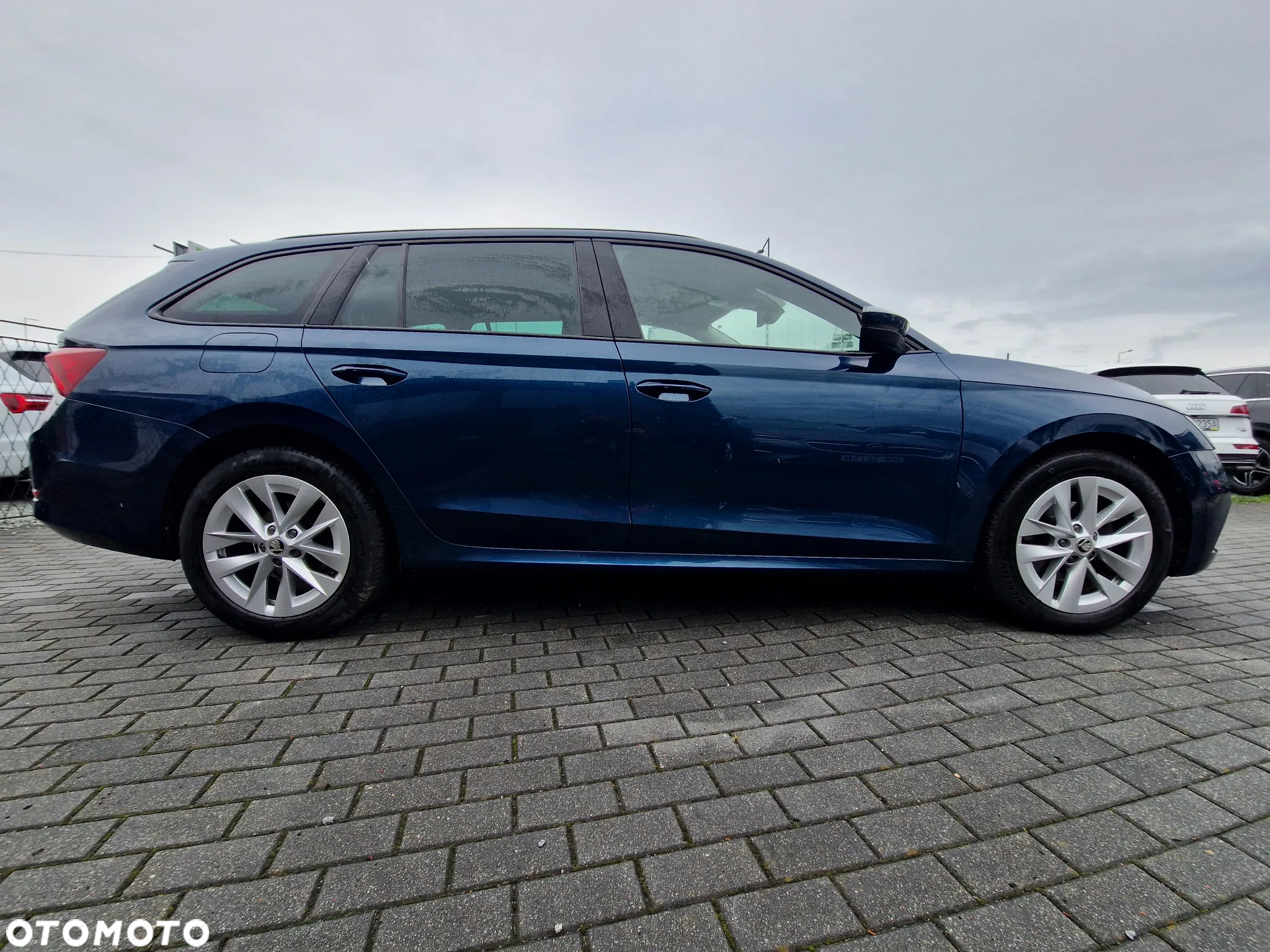 Skoda Octavia 2.0 TDI Ambition DSG - 7