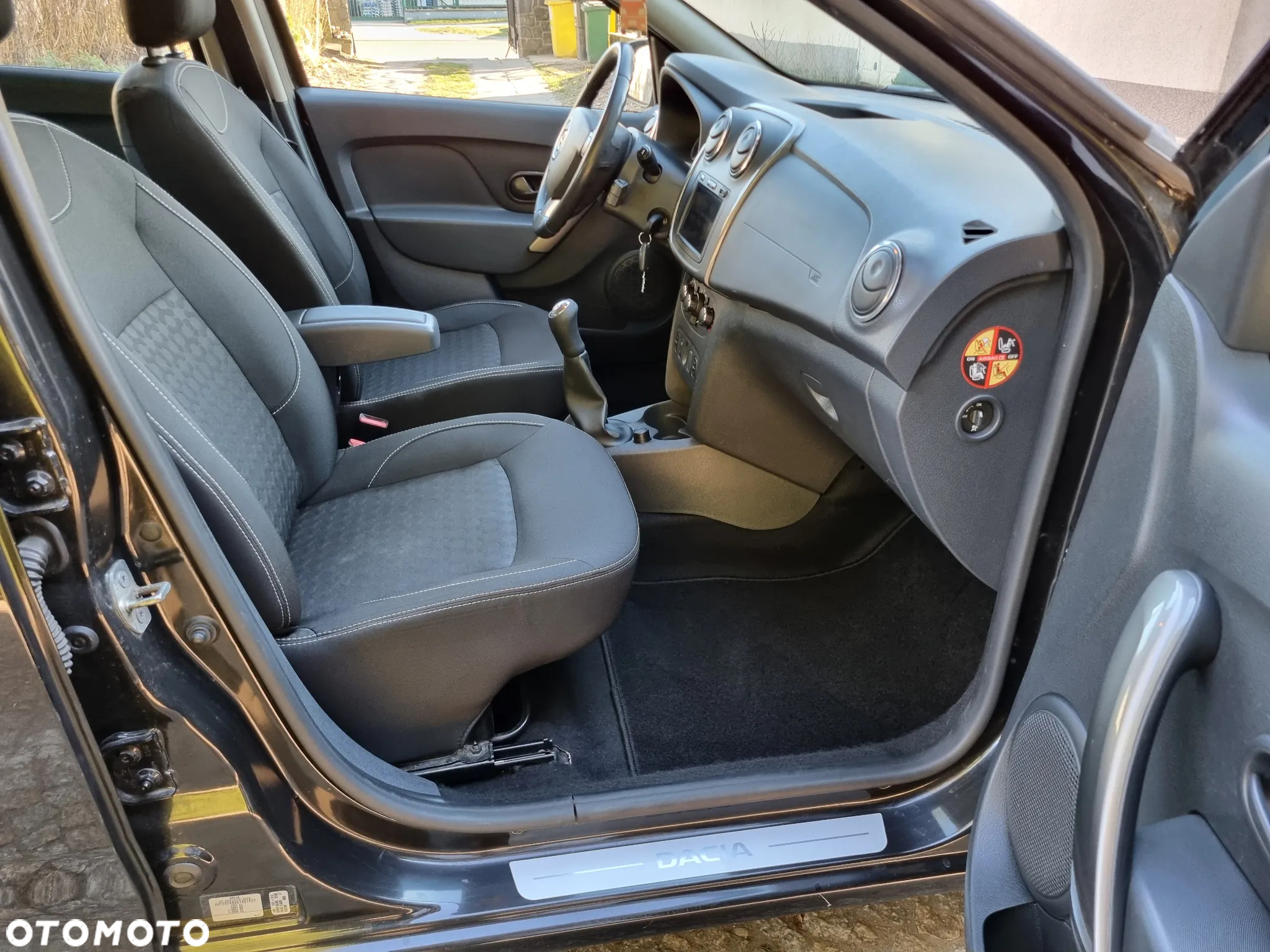 Dacia Sandero 0.9 TCe Laureate - 17