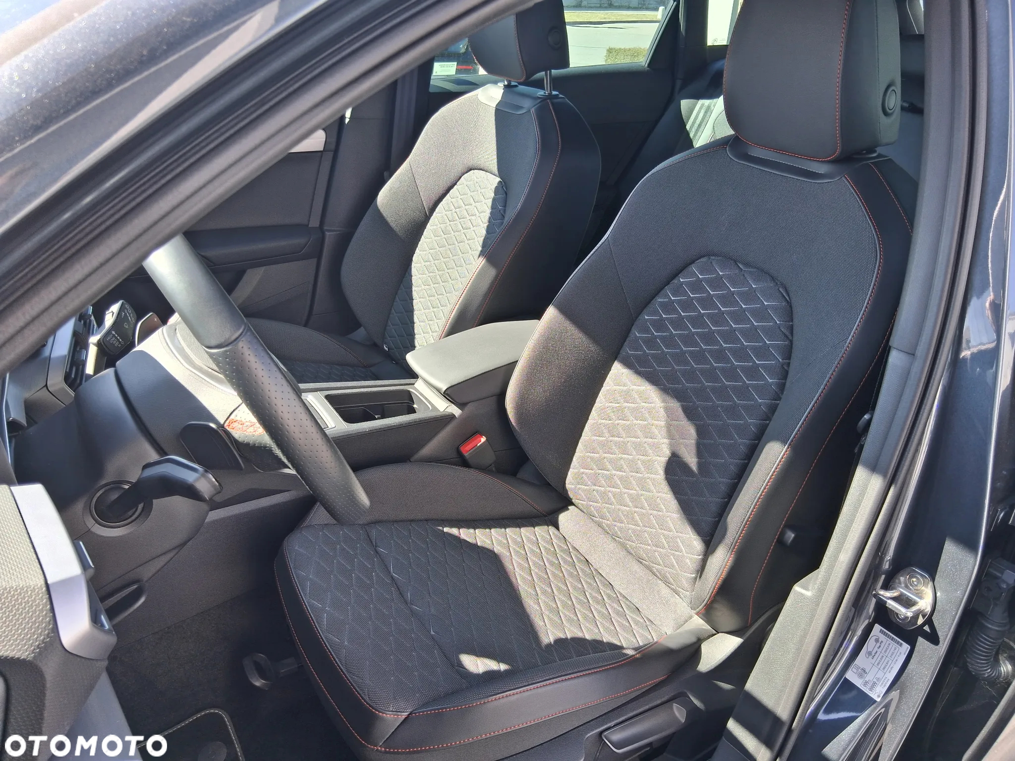 Seat Leon 2.0 TDI FR DSG - 11