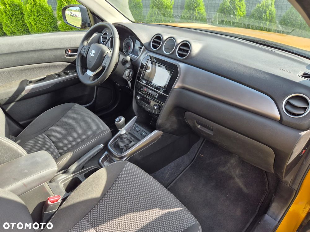 Suzuki Vitara 1.4 Boosterjet Comfort - 22