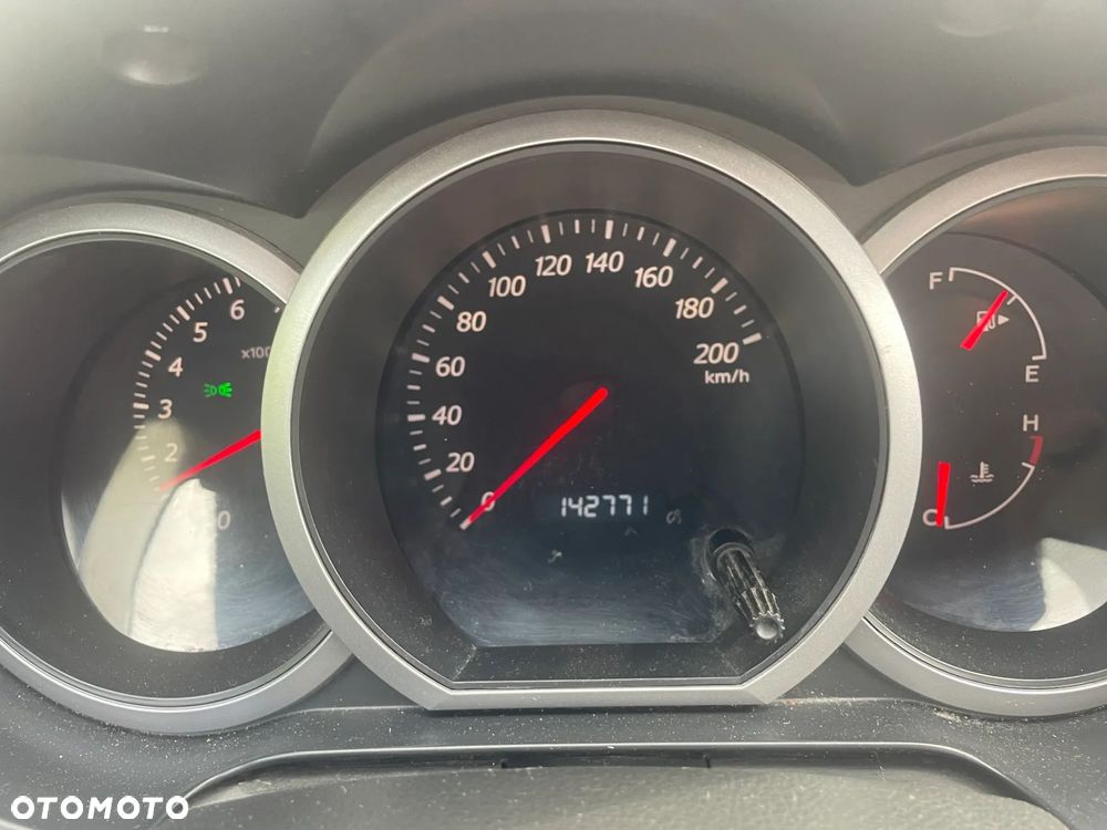 Suzuki Grand Vitara 2.0 - 4