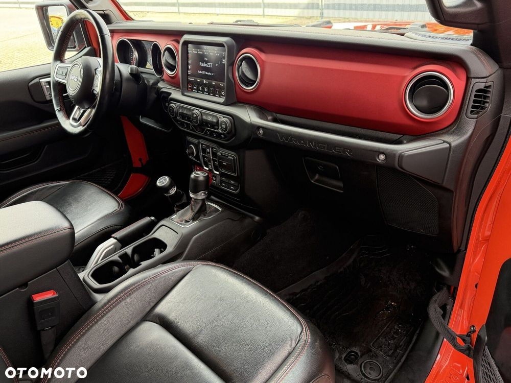 Jeep Wrangler Unlimited GME 2.0 Turbo Rubicon - 32