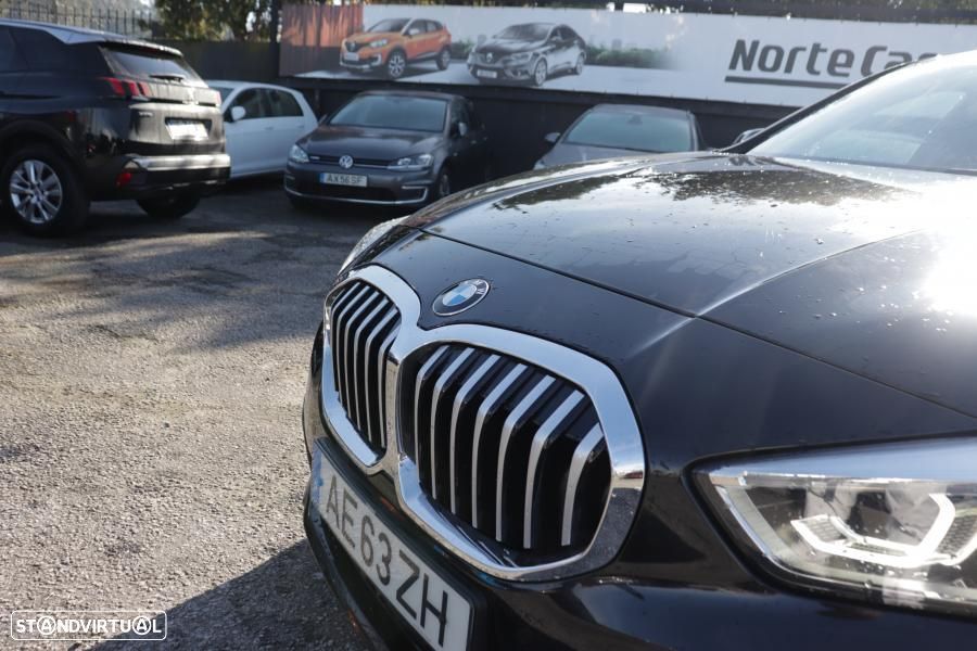 BMW 118 d Pack Desportivo M - 4