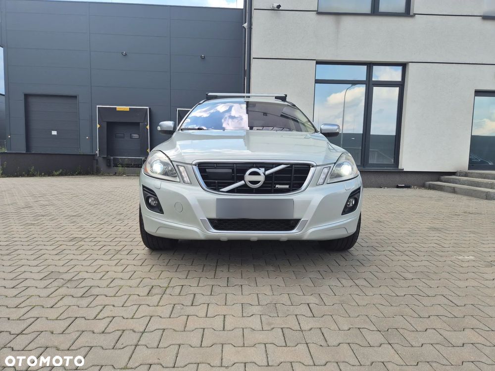 Volvo XC 60 2.4D R-Design - 16