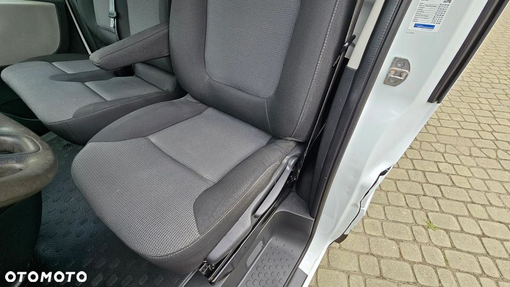 Renault Trafic L2H1 Długi 120KM Bez Adblue 146t.km!!!! Klima Kamera Nawi Parktronik Hak 2x Drzwi Gwarancja Przebiegu - 13