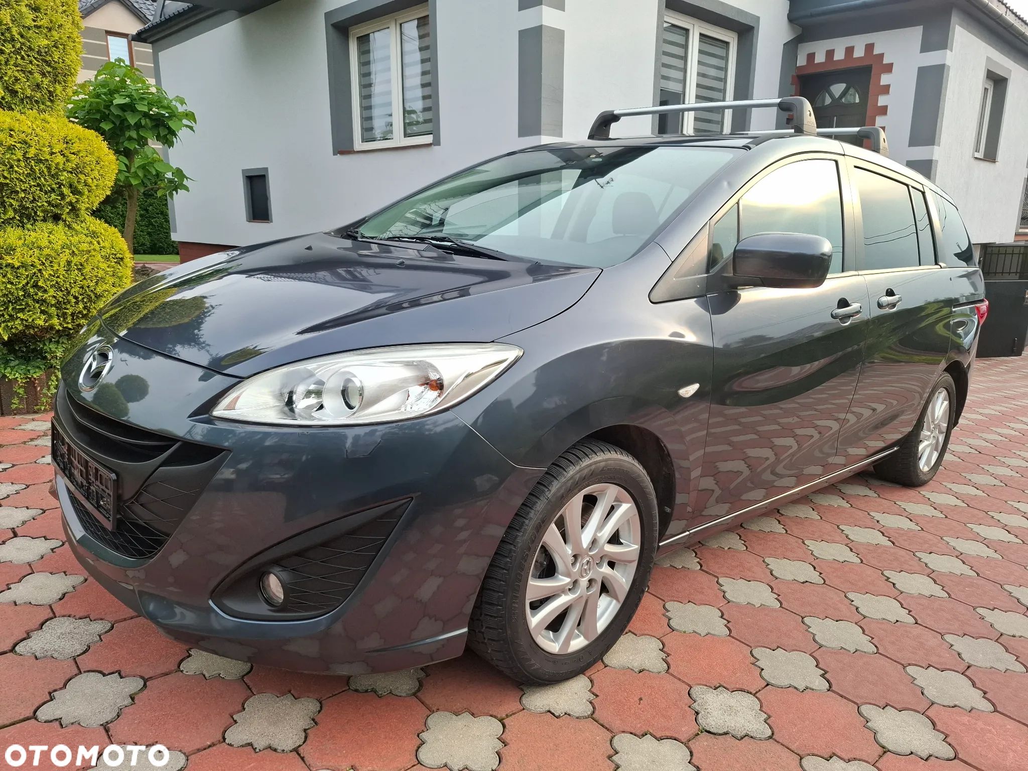Mazda 5 1.8 Exclusive + - 1