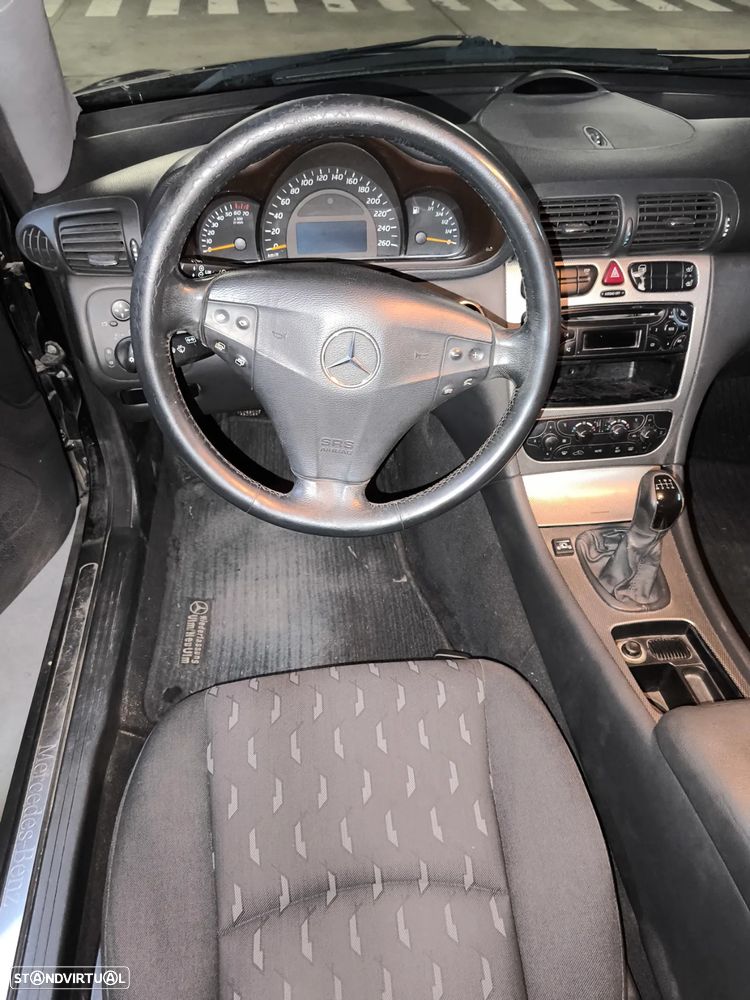 Mercedes-Benz C 180 Sport Coupé Classic - 5