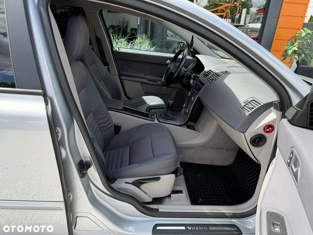 Volvo V50 - 21