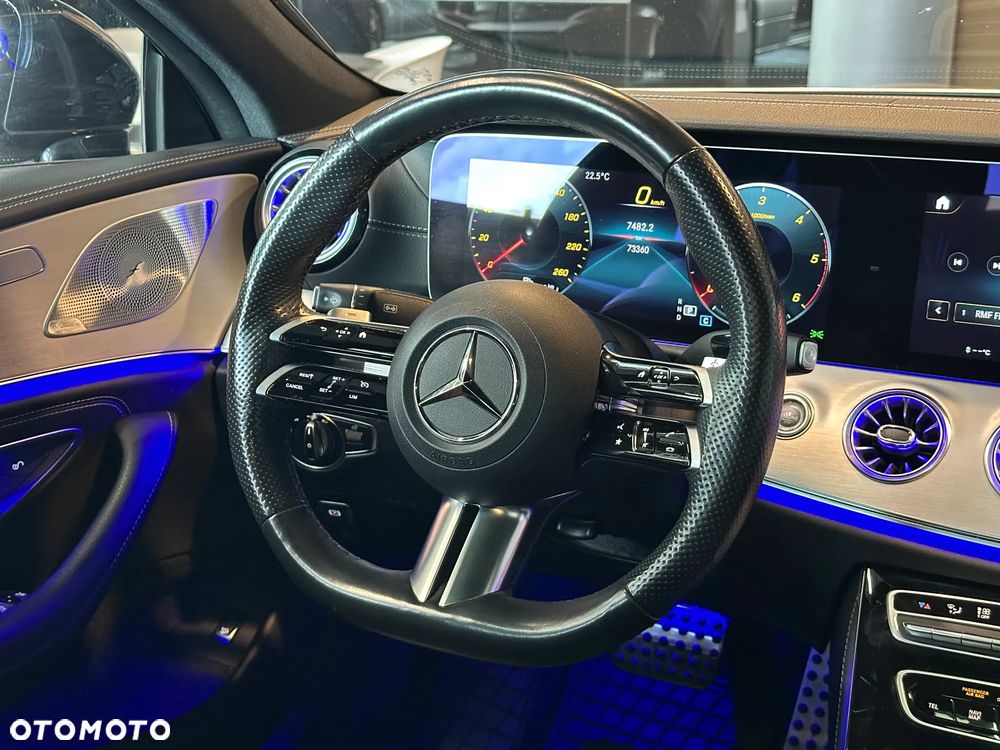 Mercedes-Benz CLS 300 d 4-Matic AMG - 9