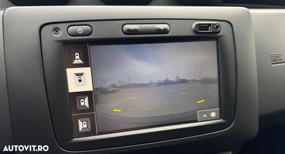 Dacia Duster 1.6 SCe Prestige jante 17" - 9