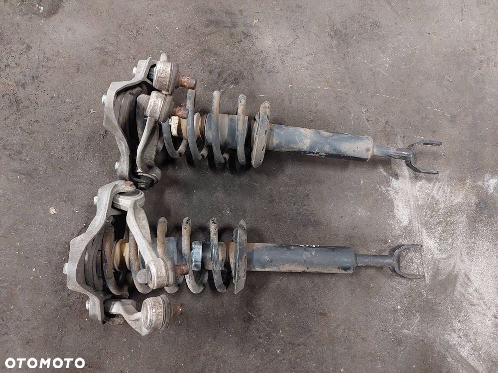 AMORTYZATOR + SPRĘŻYNA LEWY PRZÓD + PRAWY PRZÓD AUDI A4 B5 1.9 TDI - 1