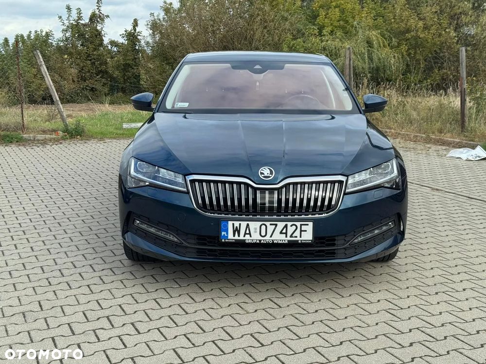 Skoda Superb 2.0 TDI SCR Ambition DSG - 2