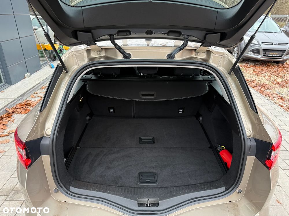 Renault Megane 1.5 Blue dCi Business - 24