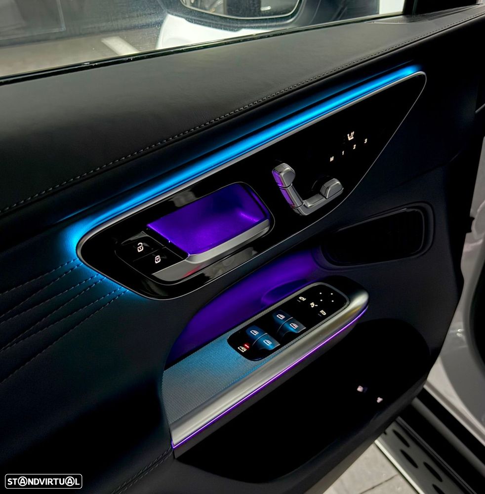 Mercedes-Benz GLC 300 e 4Matic 9G-TRONIC Edition AMG Line - 38