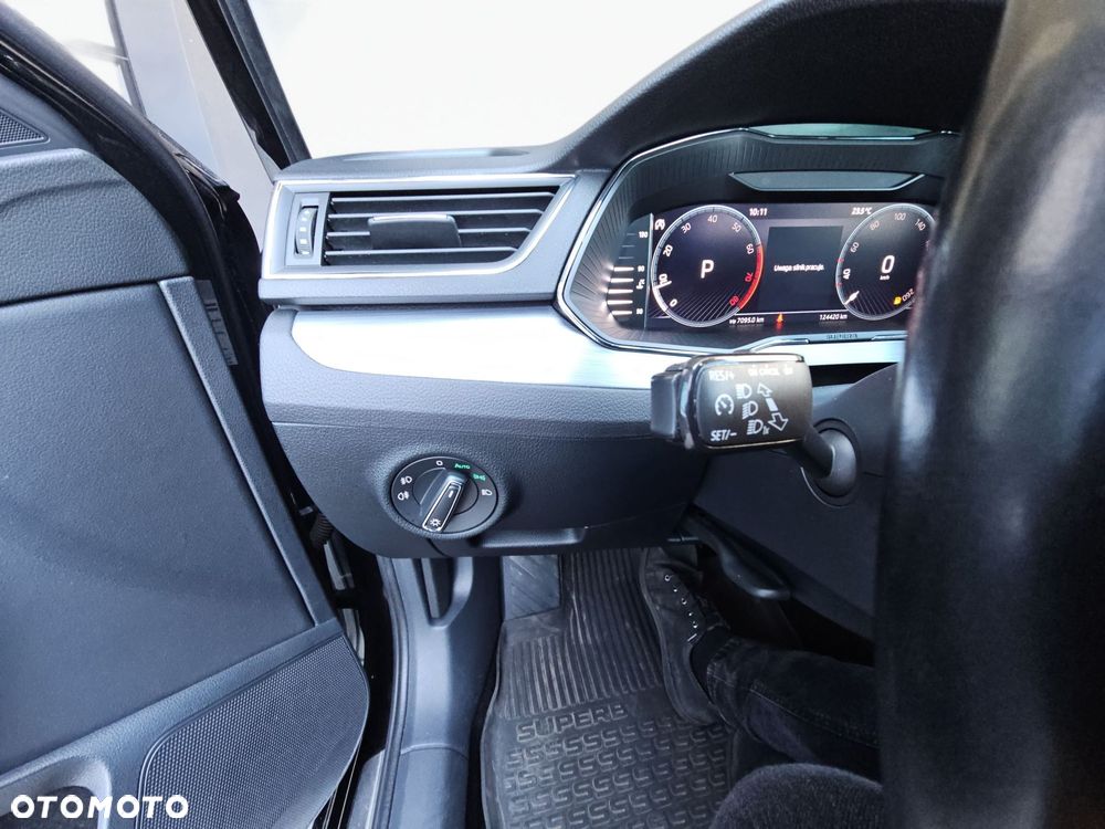 Skoda Superb 2.0 TSI Sportline DSG - 23