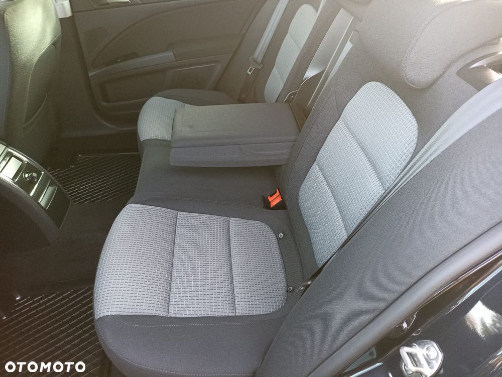Skoda Superb - 36