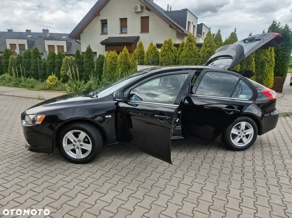 Mitsubishi Lancer 1.8 Intense - 15