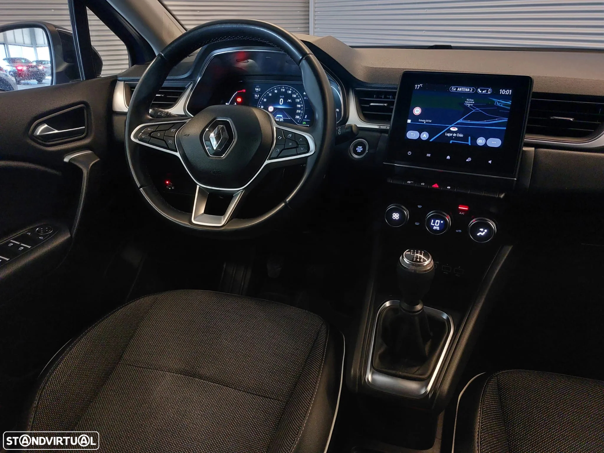 Renault Captur 1.0 TCe Exclusive Bi-Fuel - 17