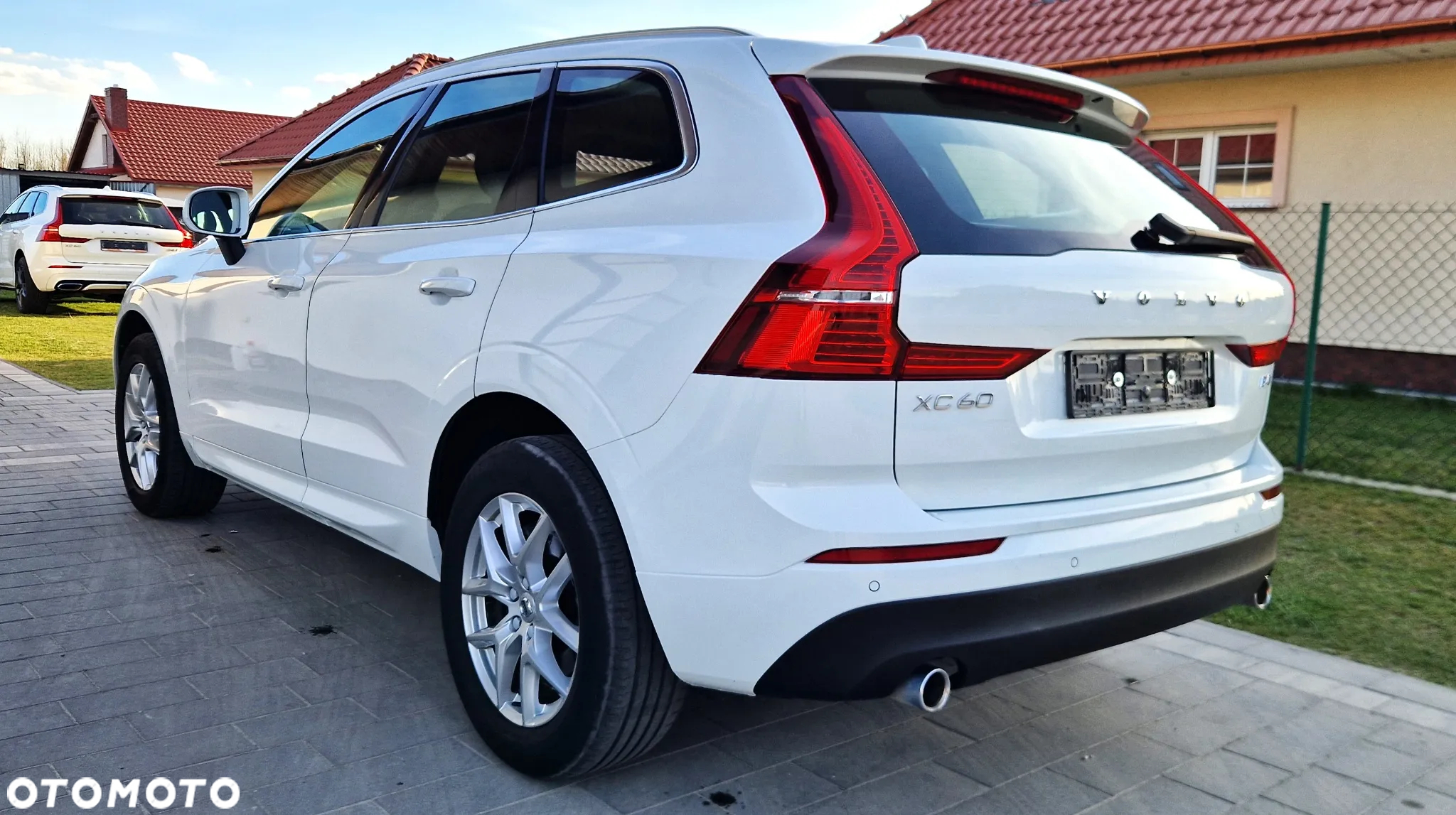 Volvo XC 60 B4 D AWD Geartronic Momentum - 34