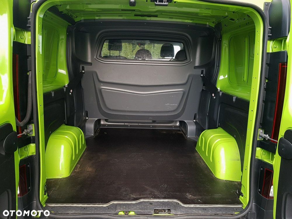 Renault Trafic - 19