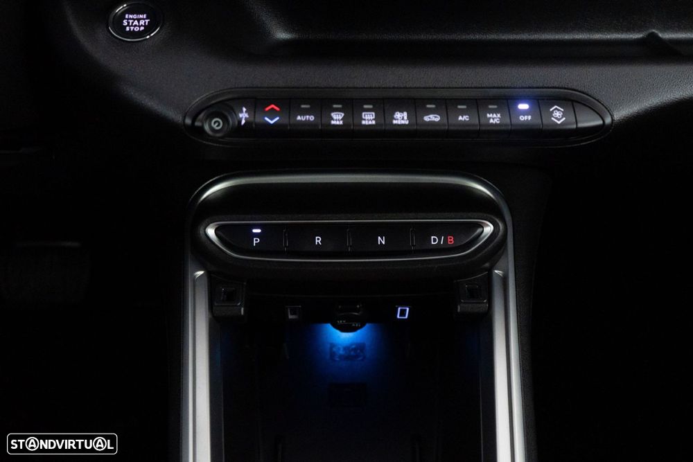 Jeep Avenger 54 kWh Summit - 27